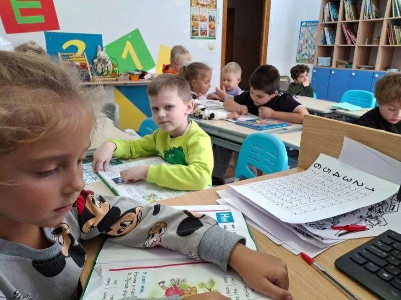 Запись открыта: частная школа “ОБРАЗОВАНИЕ ПЛЮС КМВ” приглашает на 2025–2026 учебный год